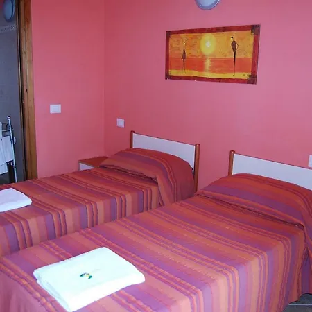 Pensionat White Sand Affittacamere La Caletta